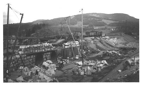 Construction of canal at Rumford 